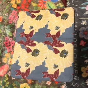 Rachel Pally reversible floral super cute vegan leather clutch